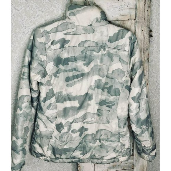 North Face Jacket Puffer Gray & White Camo Zippered Pockets Woman’s Size Medium - Picture 6 of 9